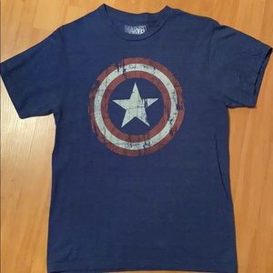 Captain America tee!